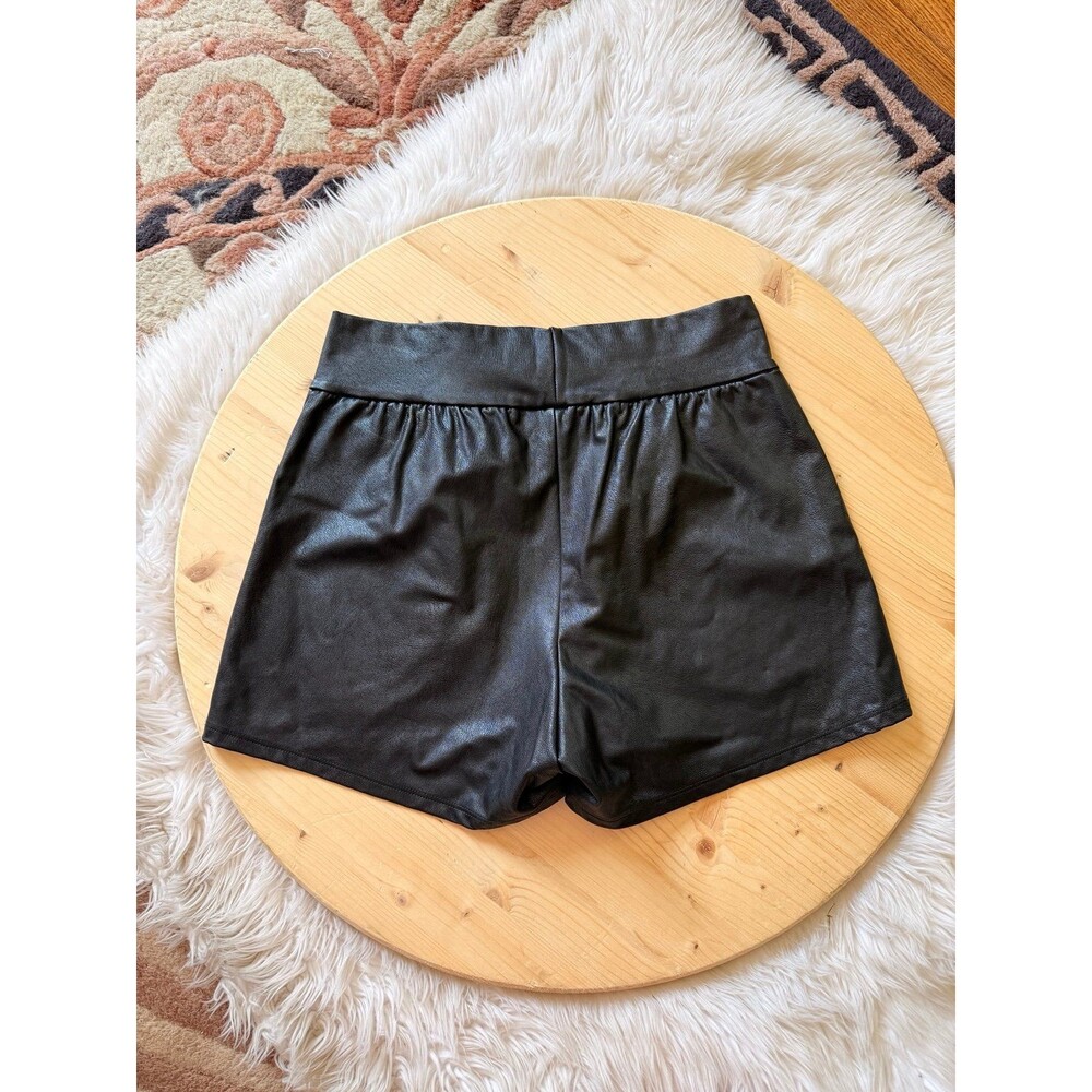 Commando Shorts - Picture 9 of 9